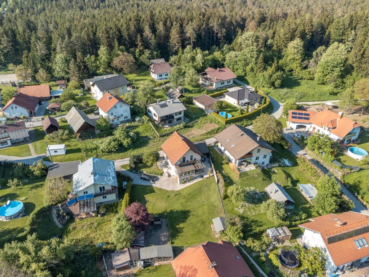 Ferienhaus Auszeit Natur Филлах Экстерьер фото